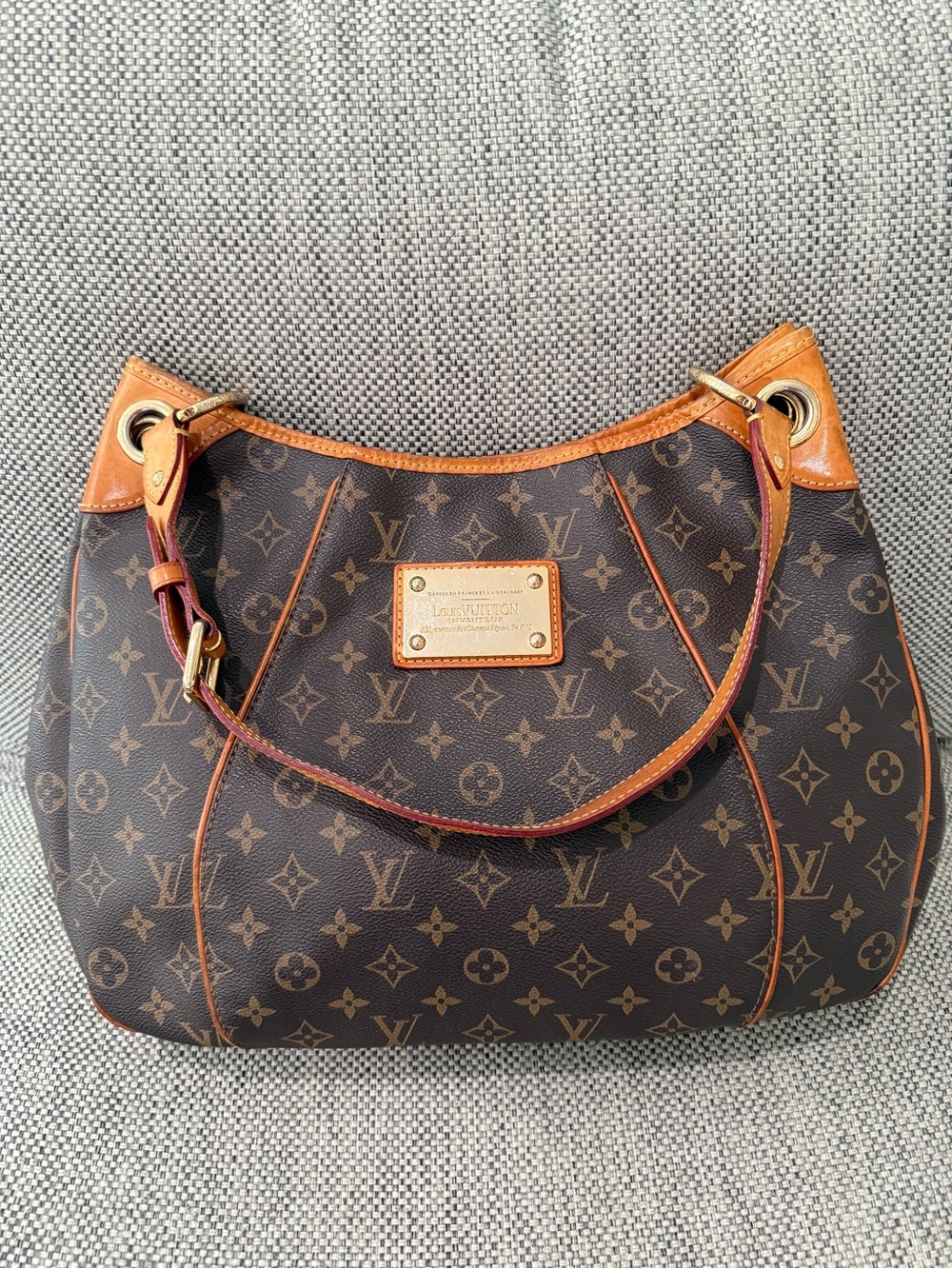 Louis Vuitton Galliera  Monogram Hobo Shoulder Bag